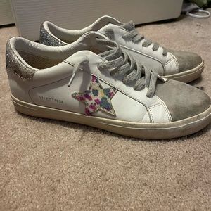 Vintage Havana sneakers size 10